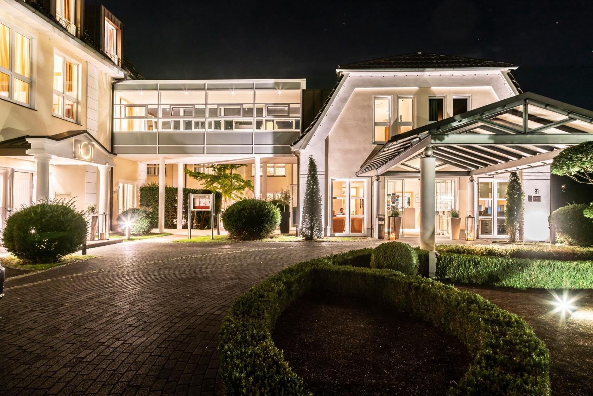 Hotel Sonne Rheda-Wiedenbrück Kültér fotó