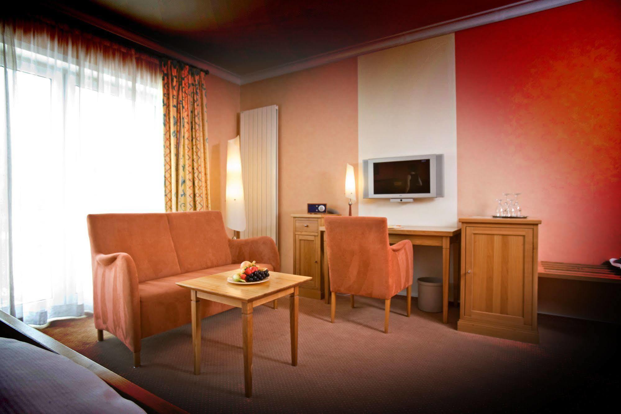 Hotel Sonne Rheda-Wiedenbrück Kültér fotó