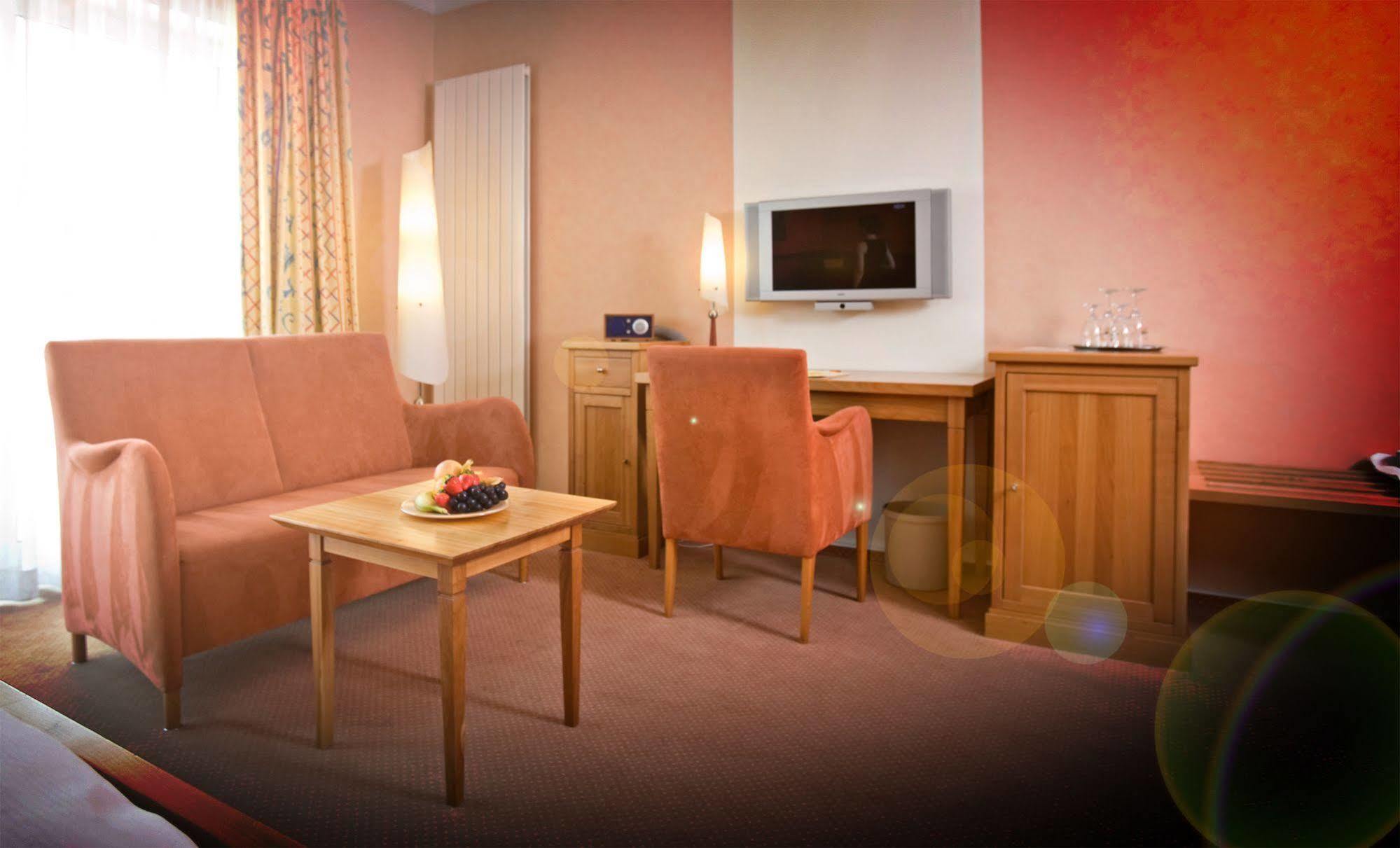 Hotel Sonne Rheda-Wiedenbrück Kültér fotó